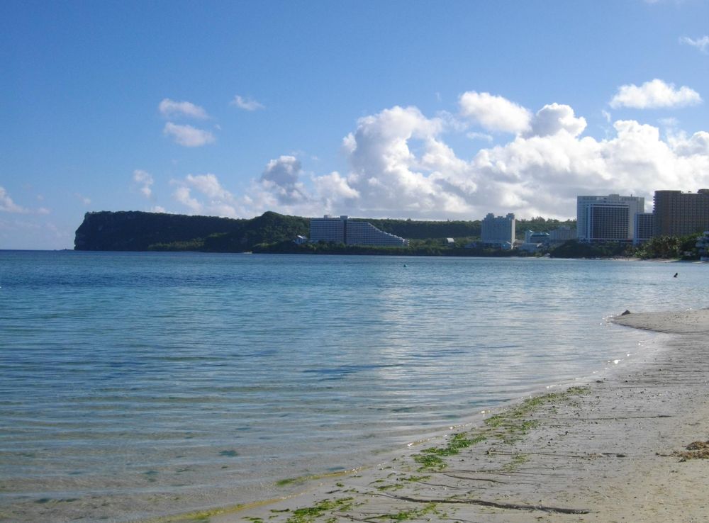 File:Two Lovers Point from Tumon Bay.JPG - Wikimedia Commons
