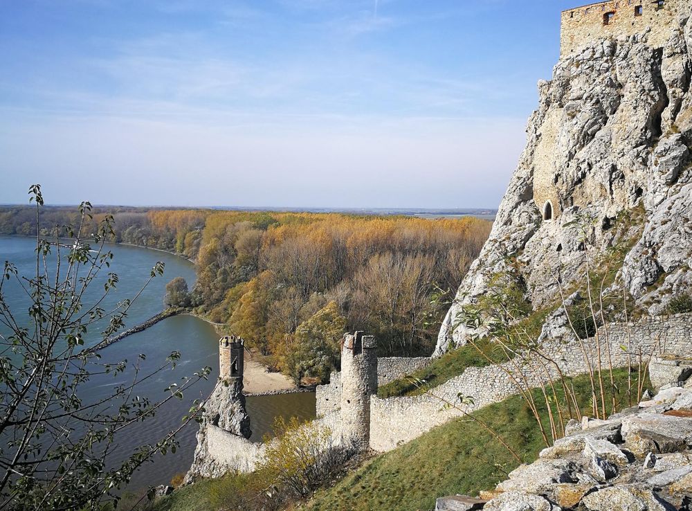 File:Hrad Devin 2.jpg - Wikimedia Commons
