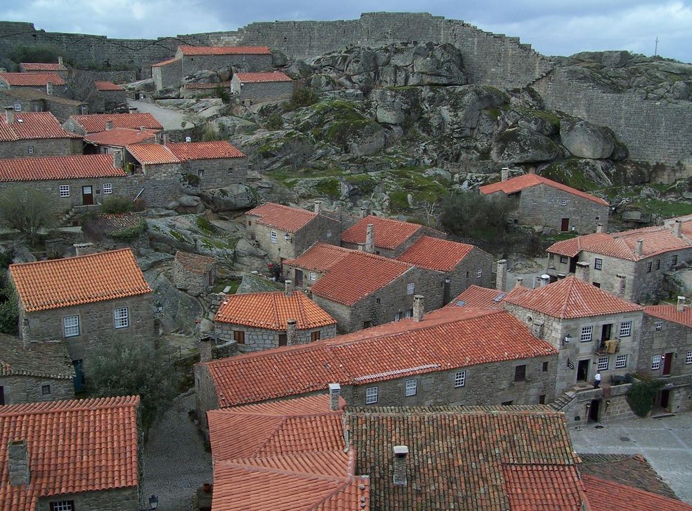 Ficheiro:Sortelha aldeia granitica.jpg – Wikipédia, a enciclopédia livre