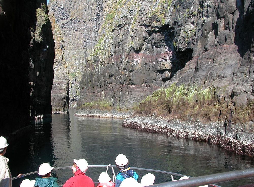 File:Vestmannabjørgini, Faroe Islands (3).JPG - Wikimedia Commons