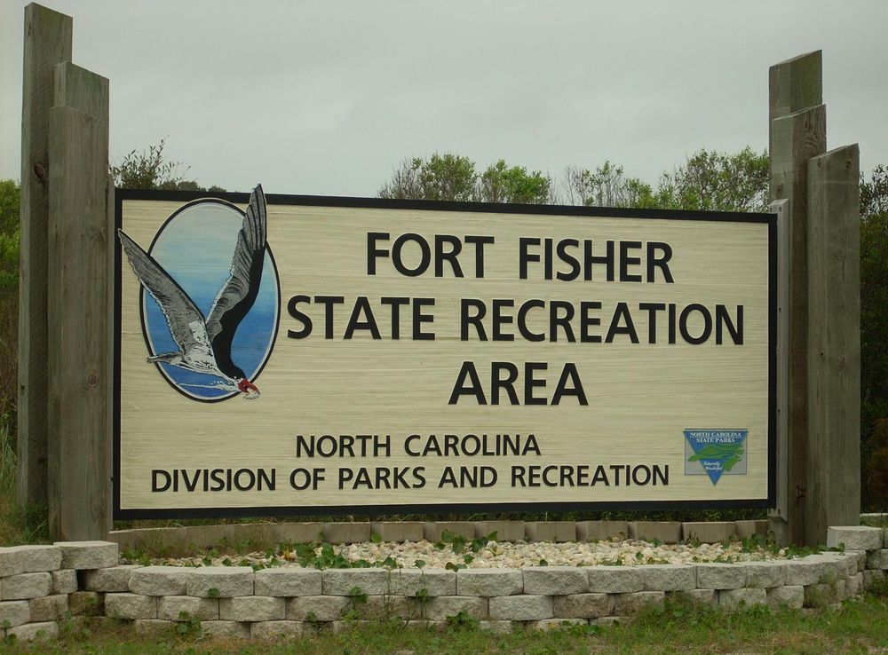 File:Fort Fisher State Recreation Area Sign.JPG - Wikimedia Commons