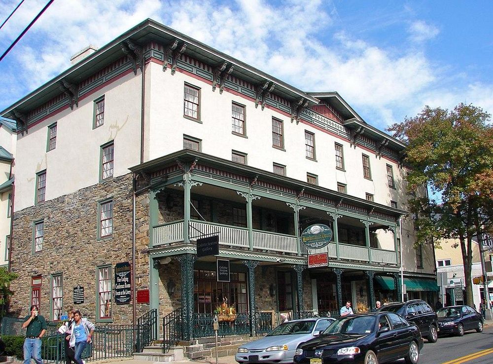 File:Lambertville House.JPG - Wikimedia Commons