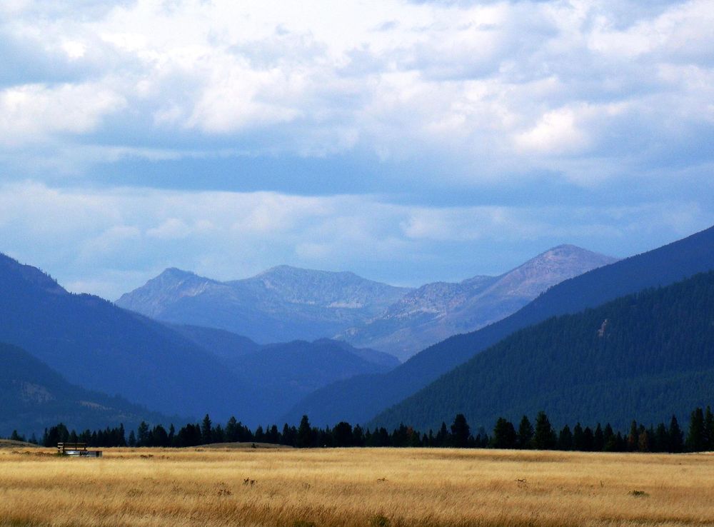 File:Hwy 200 to Lincoln.JPG - Wikimedia Commons