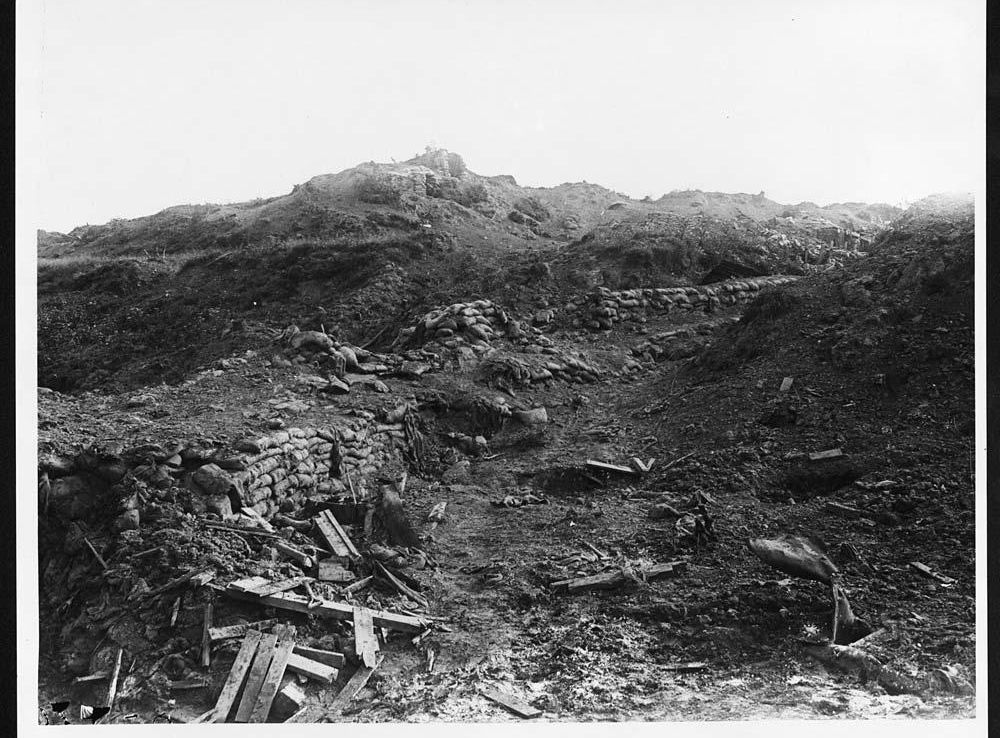 File:Scene near the front in the Ypres Salient (4688644558).jpg - Wikimedia  Commons