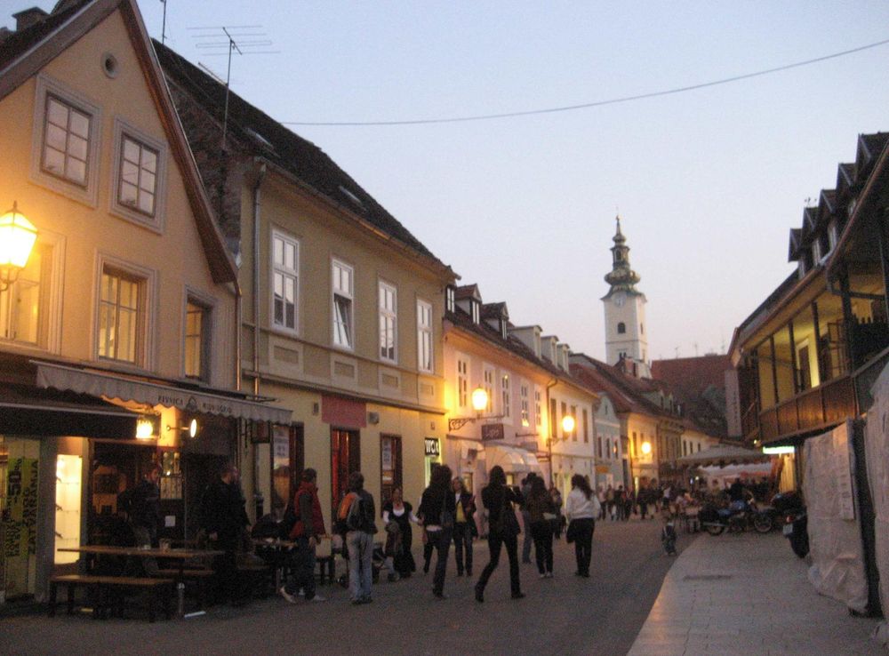 File:Tkalciceva, Zagreb.JPG - Wikipedia