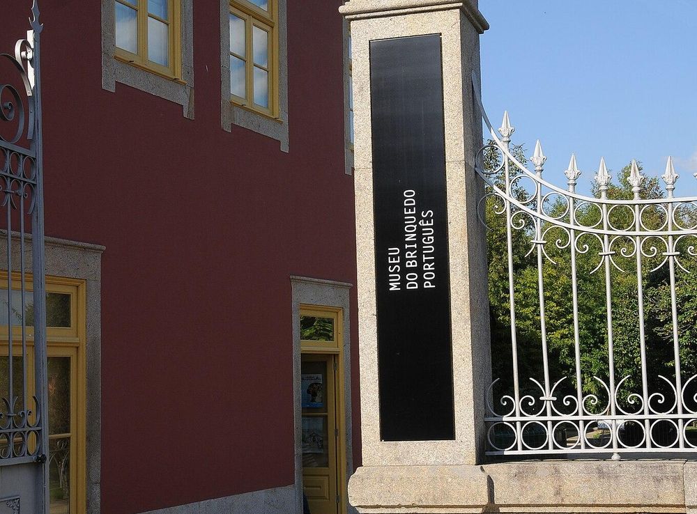 Ficheiro:Museu do Brinquedo Português 01.JPG – Wikipédia, a enciclopédia  livre