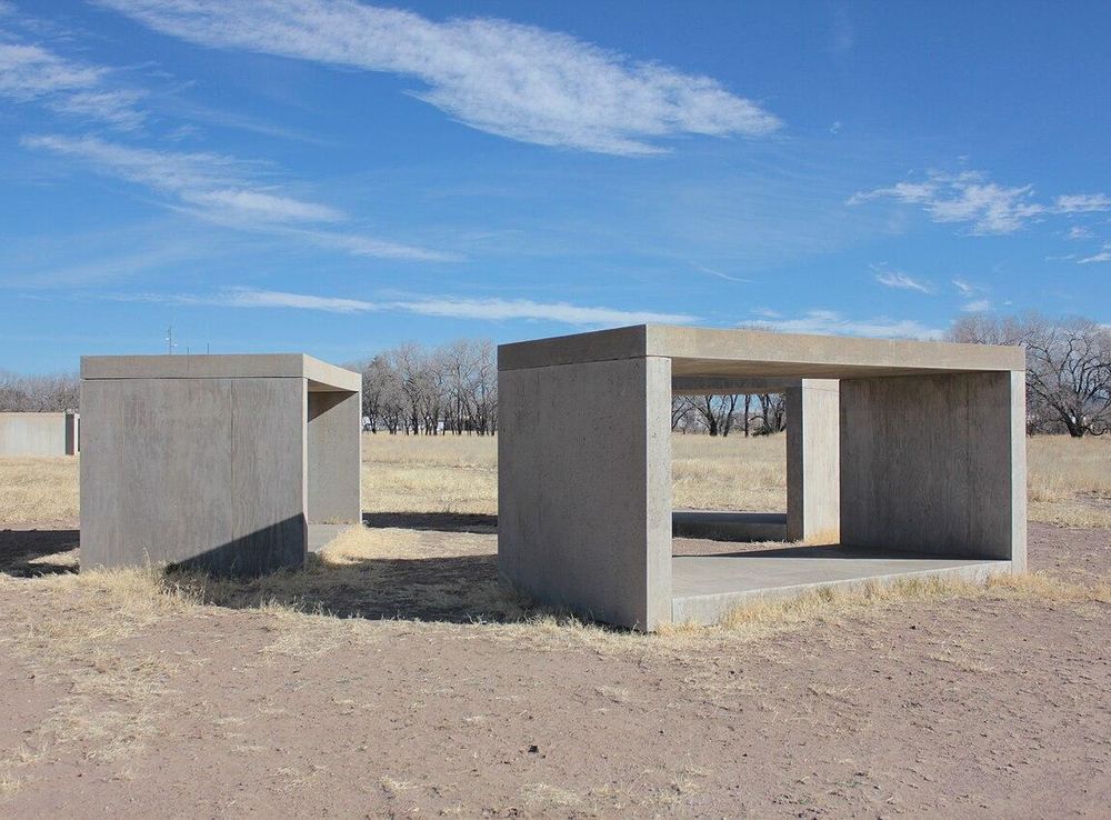 File:The Chinati Foundation La Fundación Chinati, Marfa, Texas 13.JPG -  Wikimedia Commons