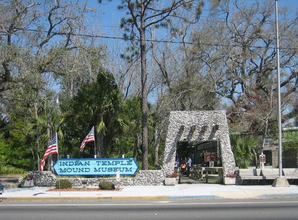 File:FortWaltonBeachIndianTempleMoundEntrance.jpg - Wikimedia Commons