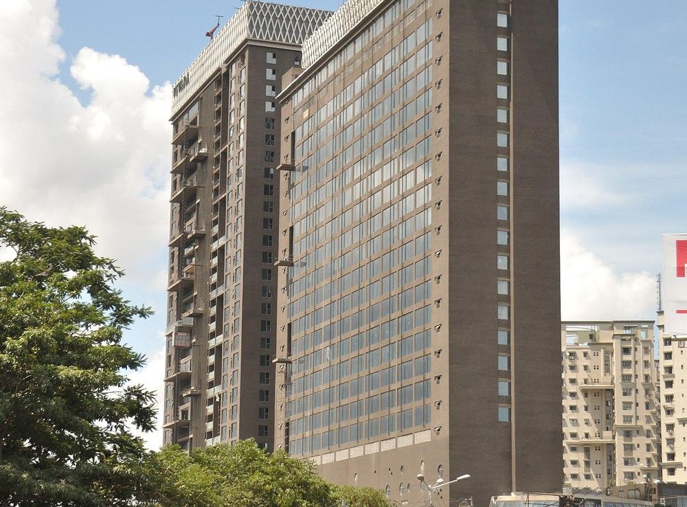 File:Vivara Serviced Apartments and JW Marriott Hotel Under Construction -  Eastern Metropolitan Bypass - Kolkata 2016-08-30 6544.JPG - Wikimedia  Commons