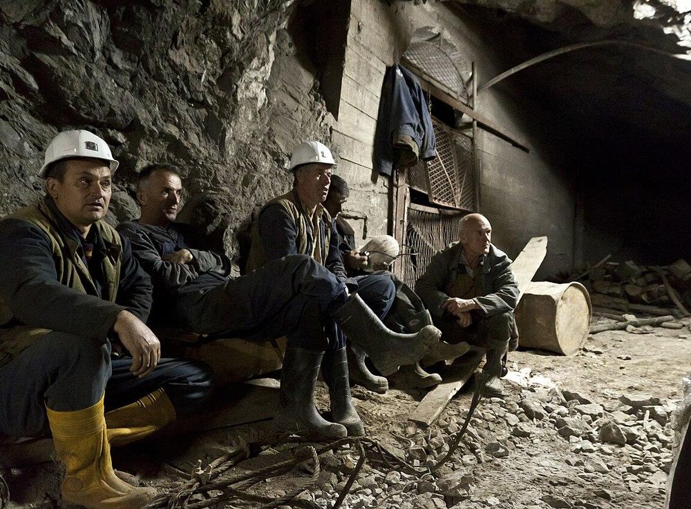 File:Trepca Miners (24876825).jpeg - Wikimedia Commons