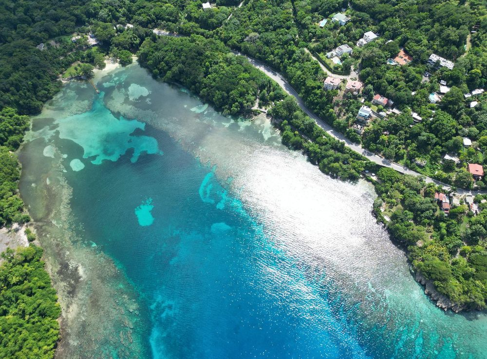 File:San San, Port Antonio.jpg - Wikimedia Commons