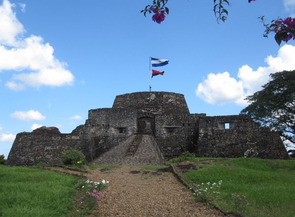 File:El Castillo-Fortaleza.jpg - Wikipedia