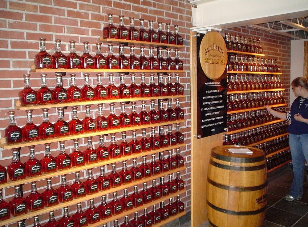 File:Jack Daniel Distillery Lynchburg TN 007.JPG - Wikimedia Commons