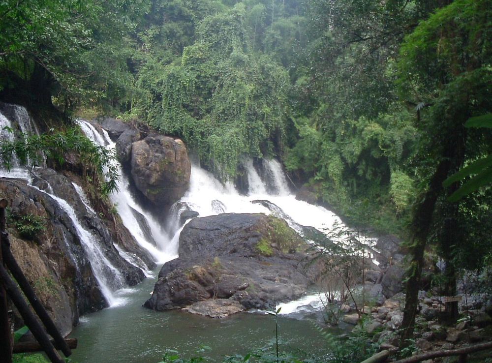 ไฟล์:Maehongson 001.JPG - วิกิพีเดีย