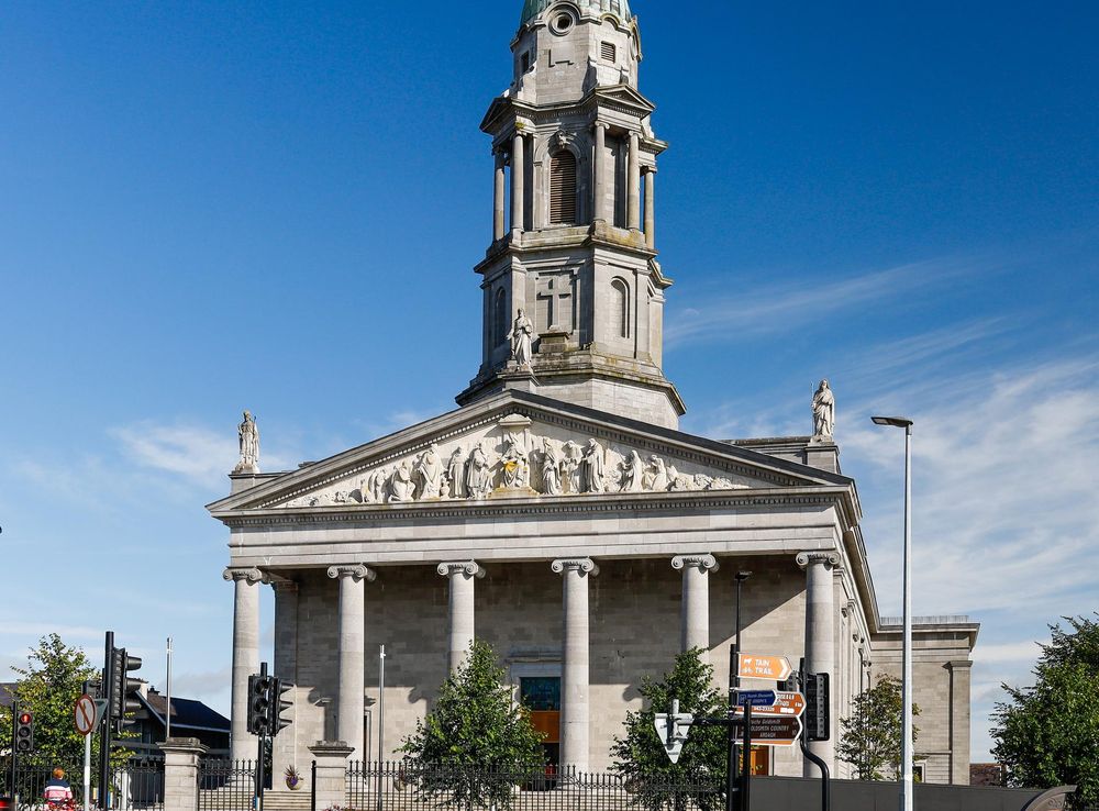 File:Longford St. Mel's Cathedral II 2019 08 23.jpg - Wikimedia Commons