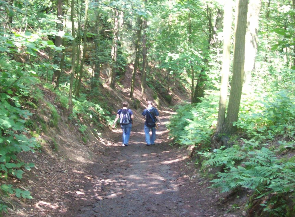 File:Hiking CeskyRaj.JPG - Wikimedia Commons