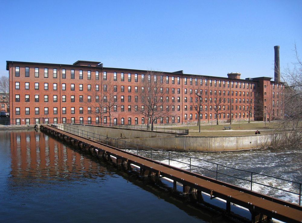 File:Boston Manufacturing Company mill complex, Waltham, MA - 1.JPG -  Wikimedia Commons
