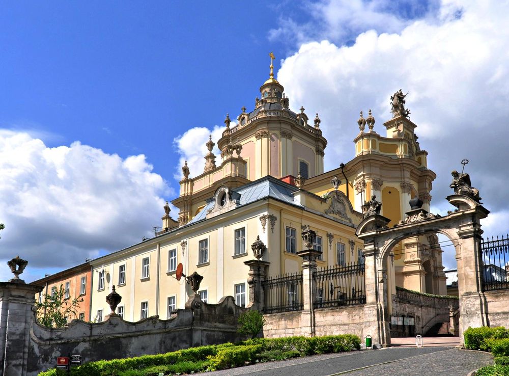 File:St. George's Cathedral Lviv.jpg - Wikimedia Commons