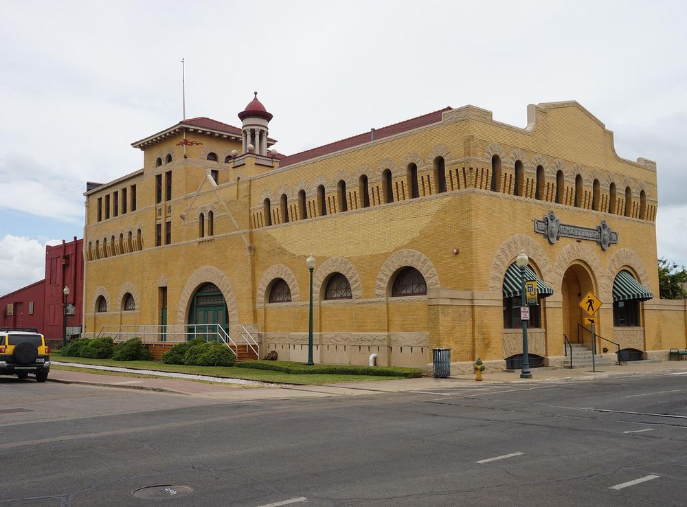 File:Dr Pepper Museum June 2016 2.jpg - Wikimedia Commons