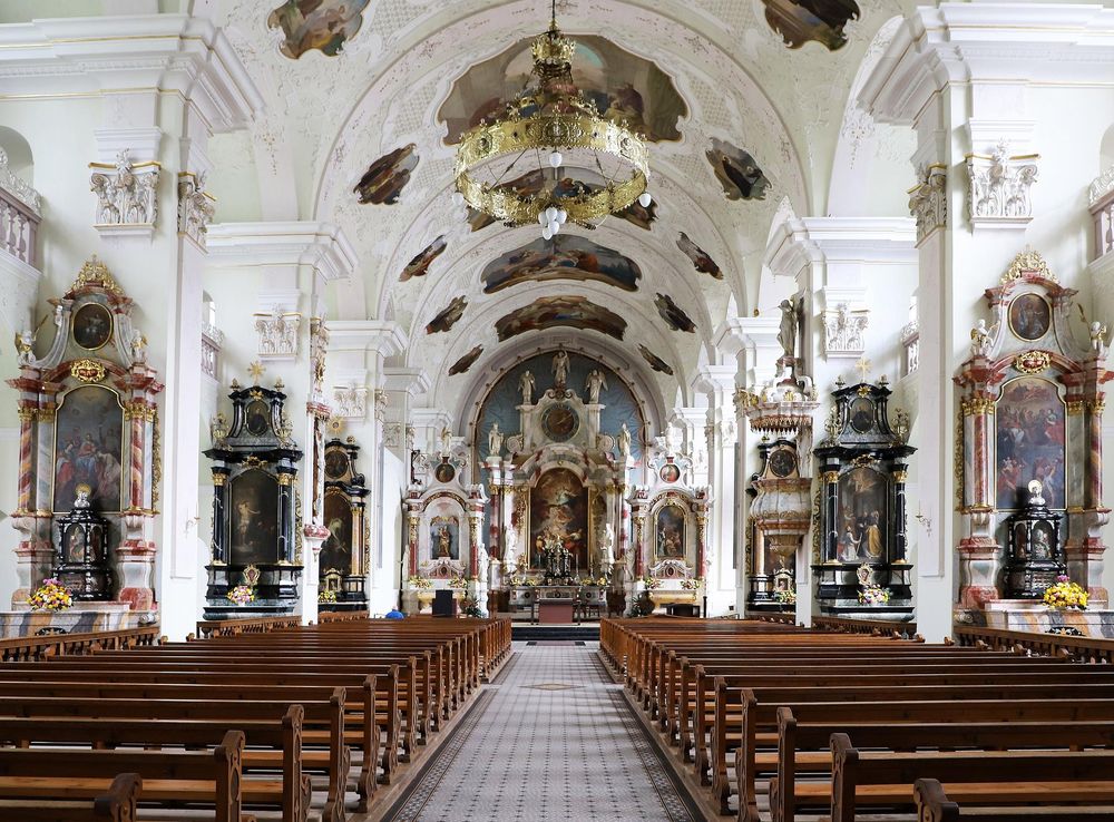 File:.00 0948 Klosterkirche Engelberg (Schweiz).jpg - Wikimedia Commons