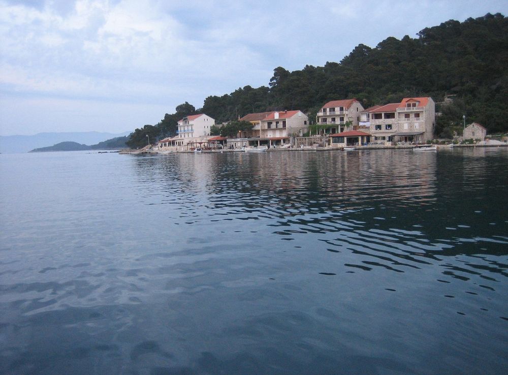 File:Mljet pomena.JPG - Wikimedia Commons