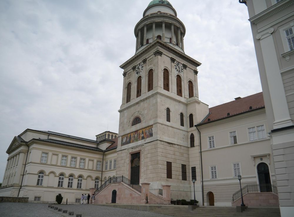 File:Pannonhalma Erzabtei Pannonhalma 5.JPG - Wikimedia Commons
