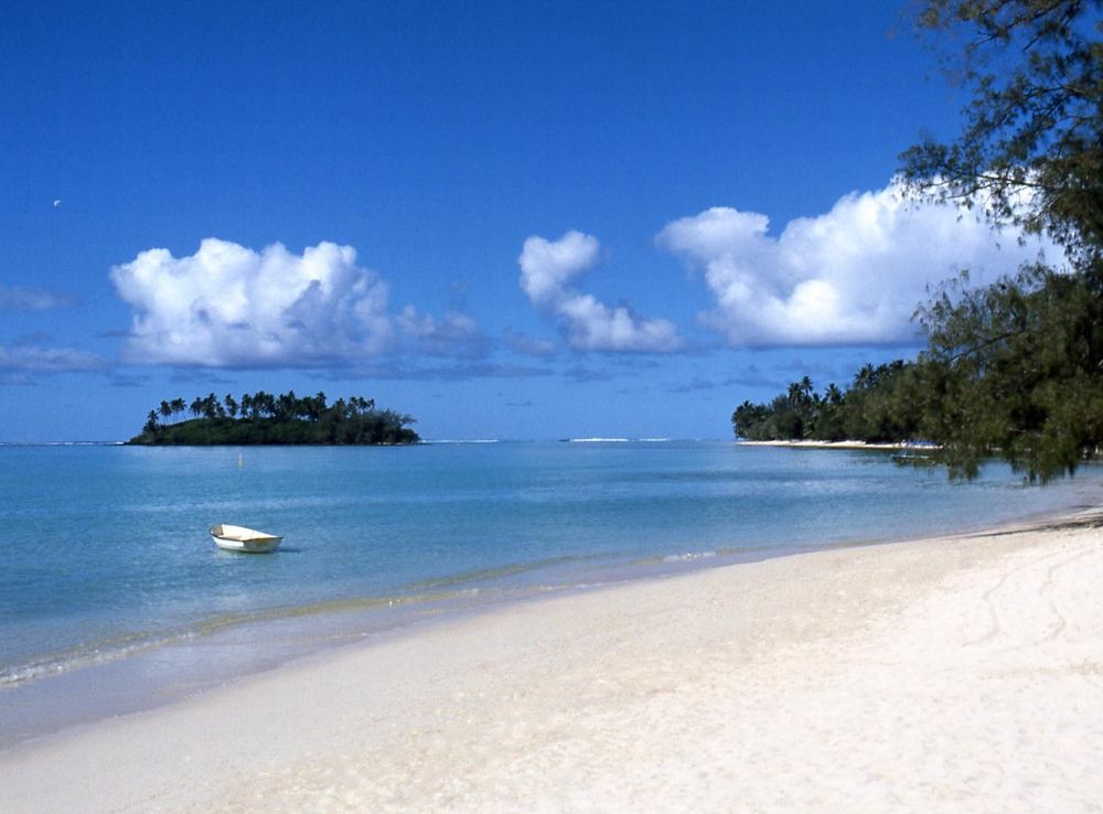 File:Muribeach.jpg - Wikimedia Commons