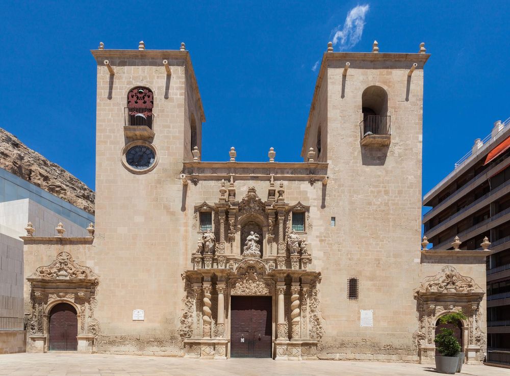 File:Basílica de Santa María, Alicante, España, 2014-07-04, DD 41.JPG -  Wikimedia Commons