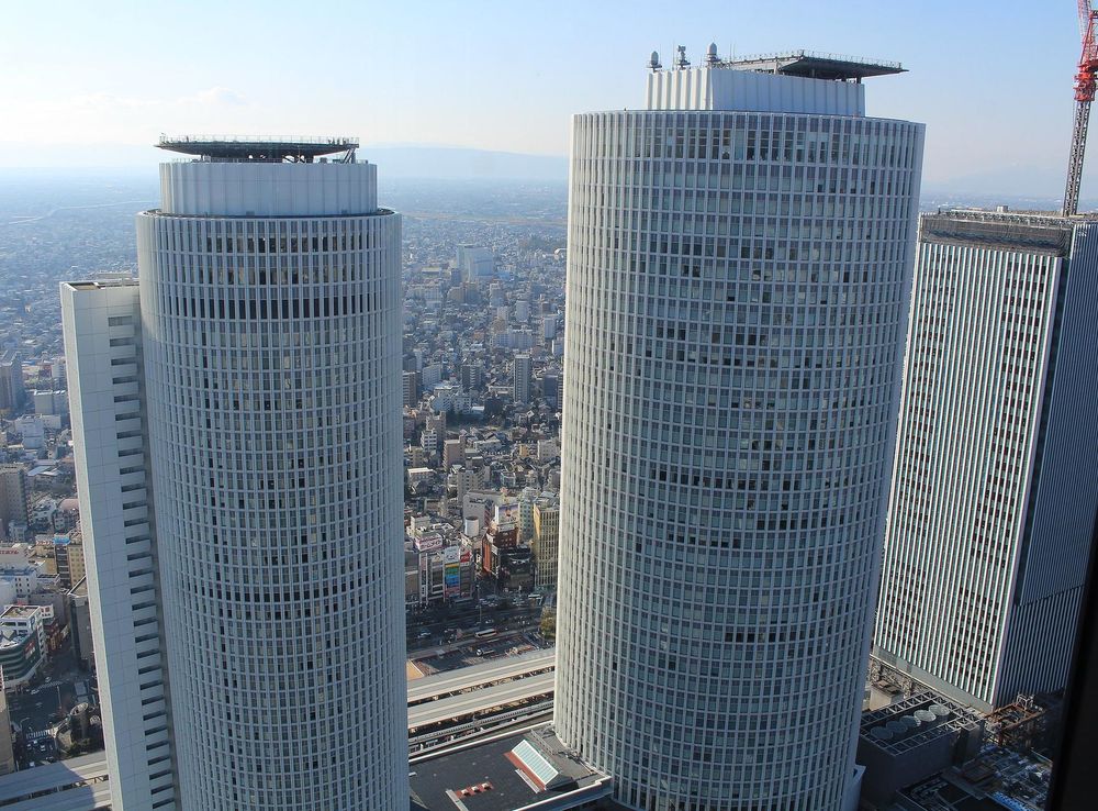 File:JR Central Towers from Midland Square.JPG - Wikimedia Commons