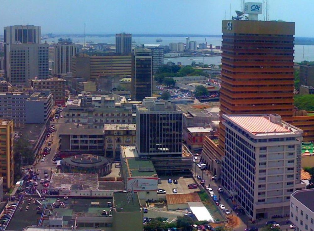File:Abidjan.JPG - Wikipedia