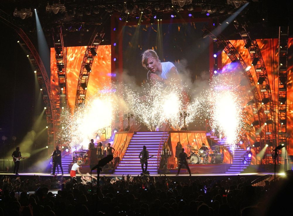 The Red Tour – Wikipedia tiếng Việt