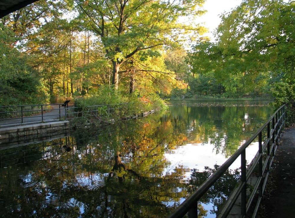 File:ProspectParkReflections7957.JPG - Wikipedia