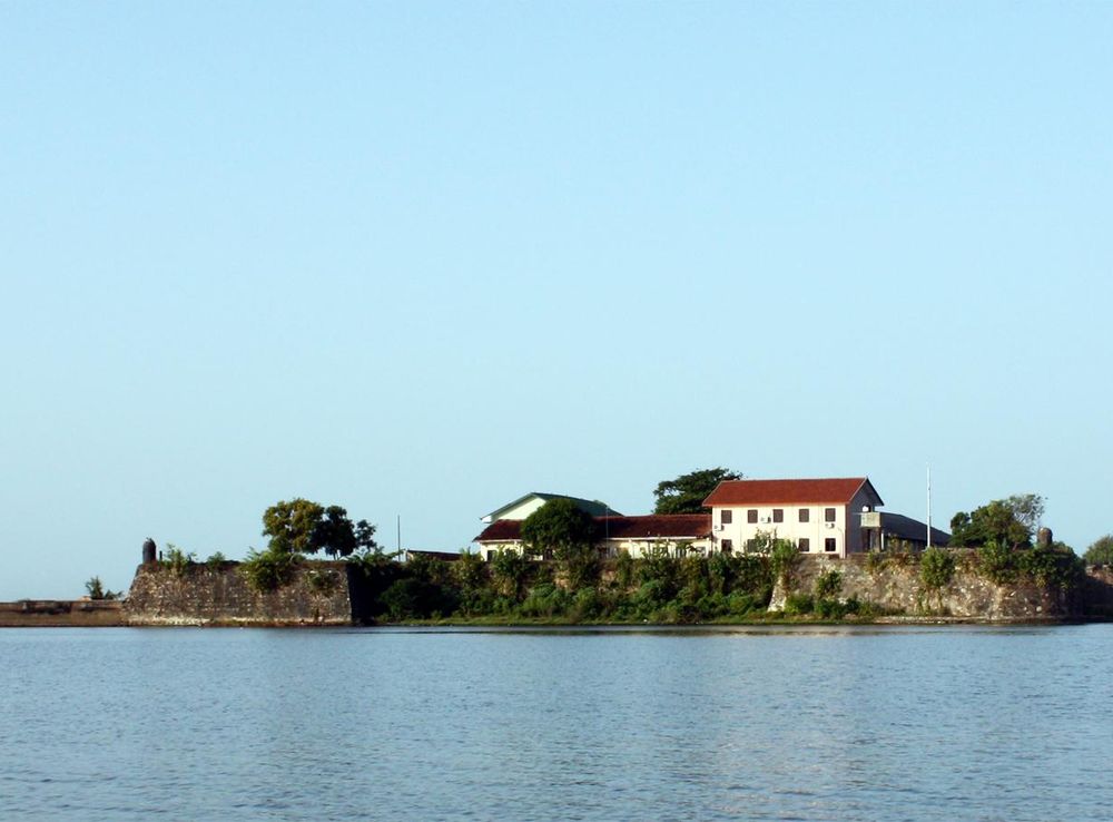File:Batticaloa Portuguese (dutch) fort.jpg - Wikipedia