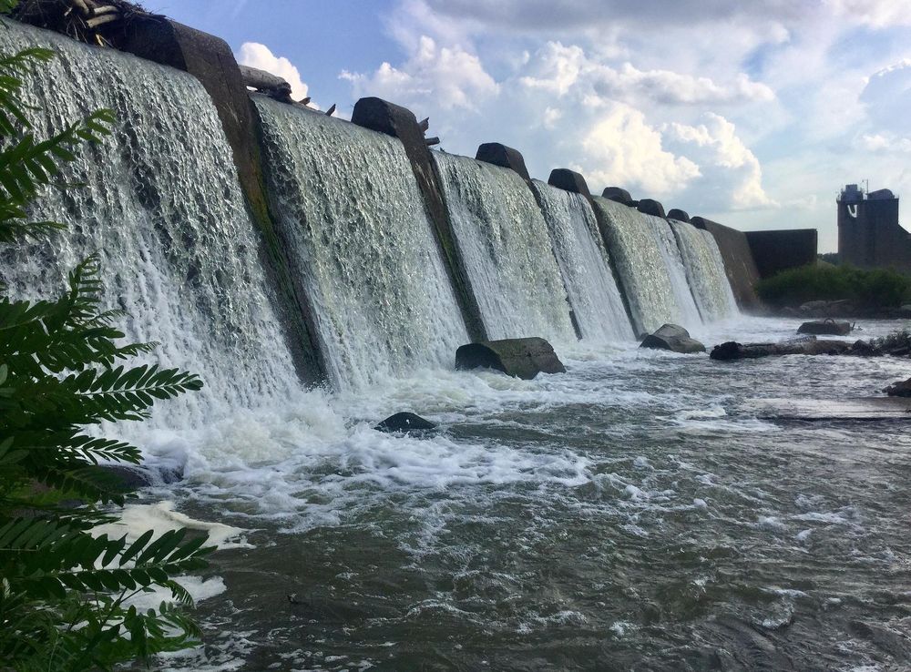 File:Falls of the Ohio State Park.jpg - Wikimedia Commons