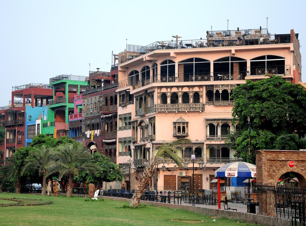 File:Food Street Lahore Pakistan.JPG - Wikimedia Commons