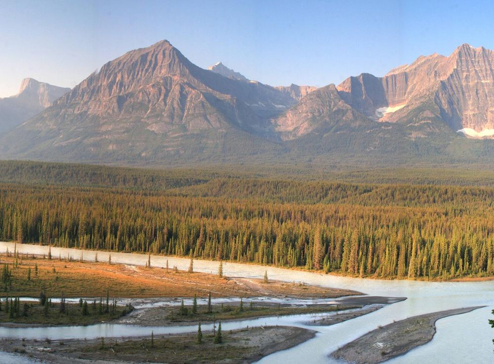 File:Canadian Rockies on the south side of Jasper National Park.jpg -  Wikimedia Commons