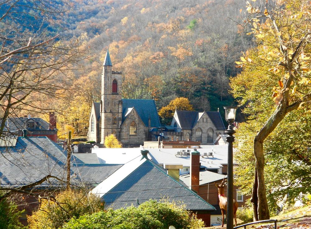 File:Jim Thorpe PA A Packer House to St Marks.jpg - Wikipedia