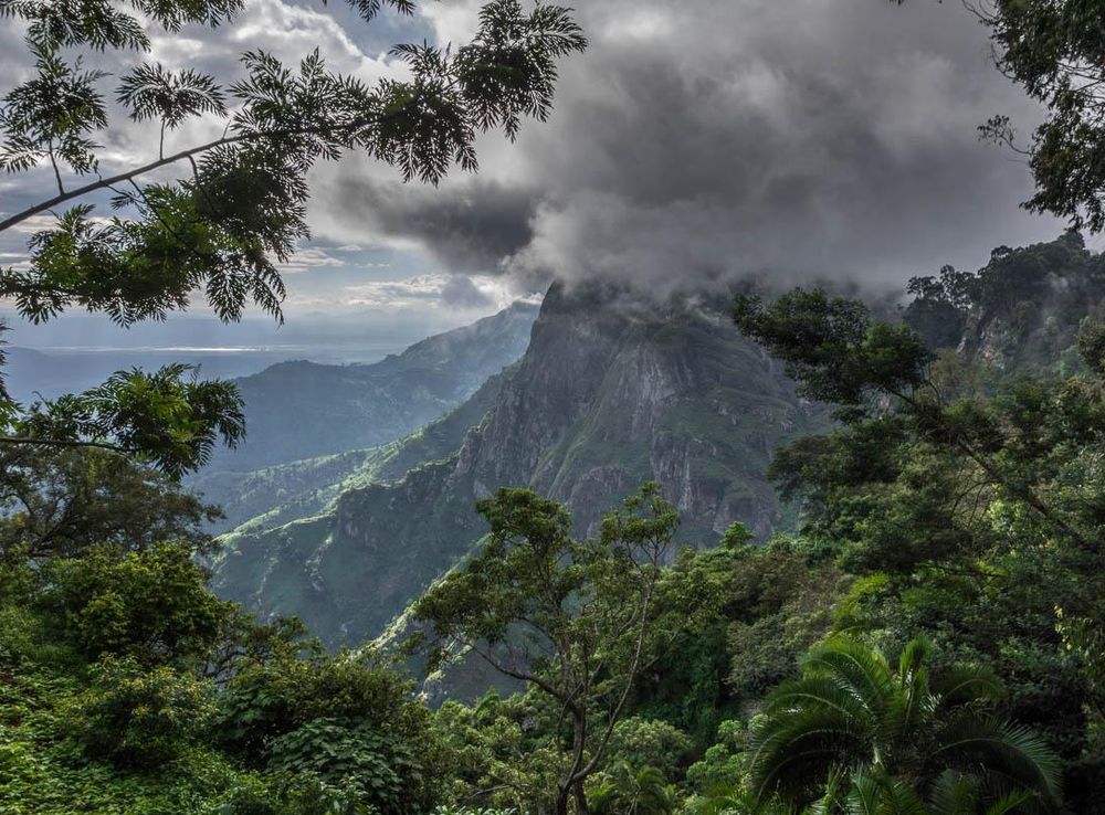 File:Western Usambara.jpg - Wikimedia Commons
