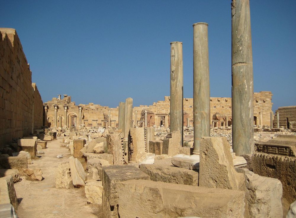 File:Forum leptis magna.JPG - Wikipedia