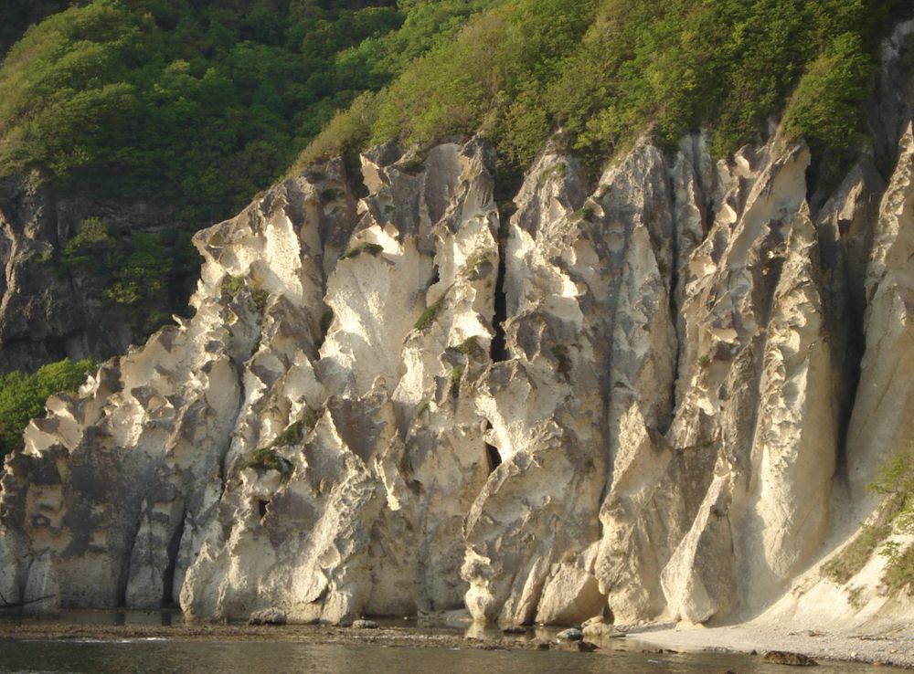 File:Hotokegaura rocks2.jpg - Wikimedia Commons