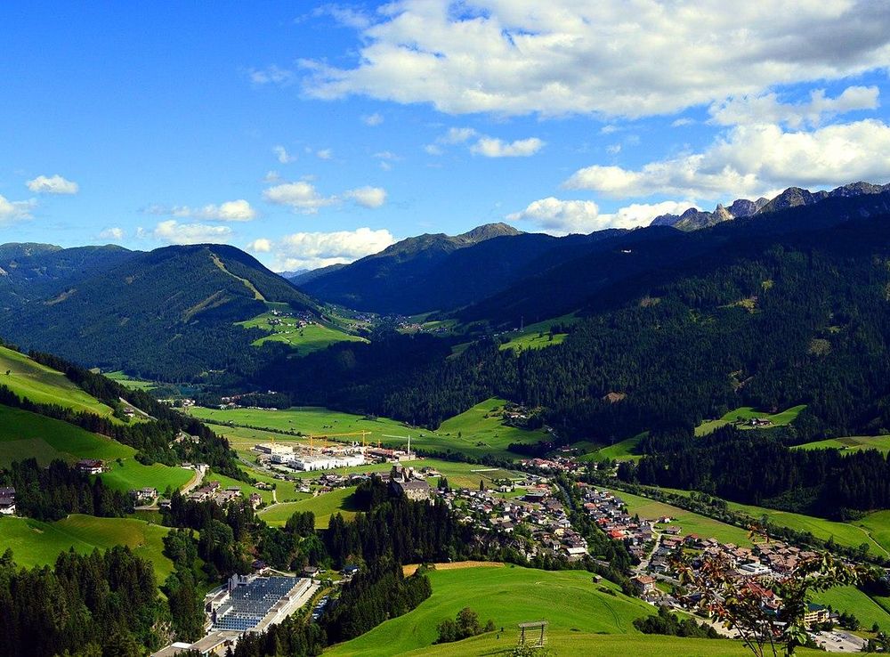 File:East Tyrol From Above (151274545).jpeg - Wikimedia Commons