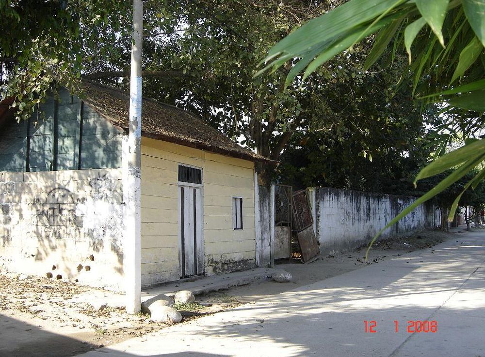 File:Casa Natal del escritor Gabriel García Márquez 1.JPG - Wikimedia  Commons