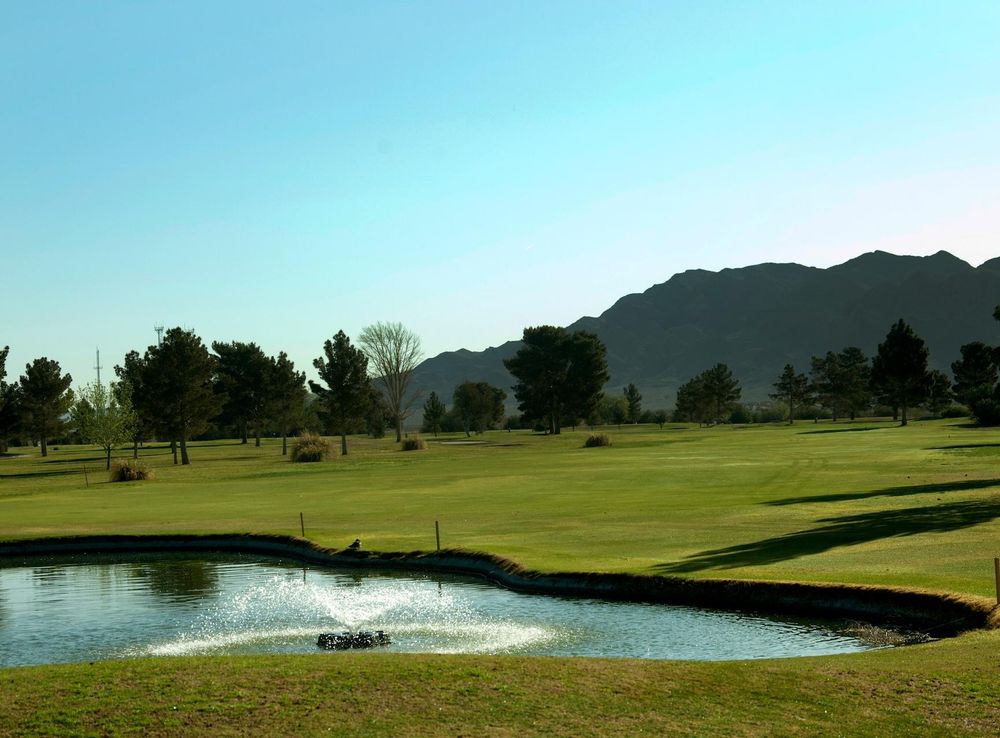 Sunrise Vista offers Nellis golfers an oasis > Nellis Air Force Base >  Features