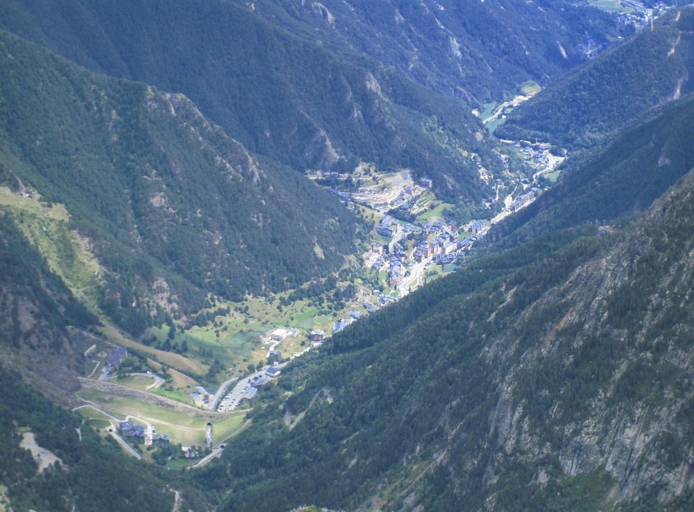 File:View from Coma Pedrosa 3.JPG - Wikimedia Commons