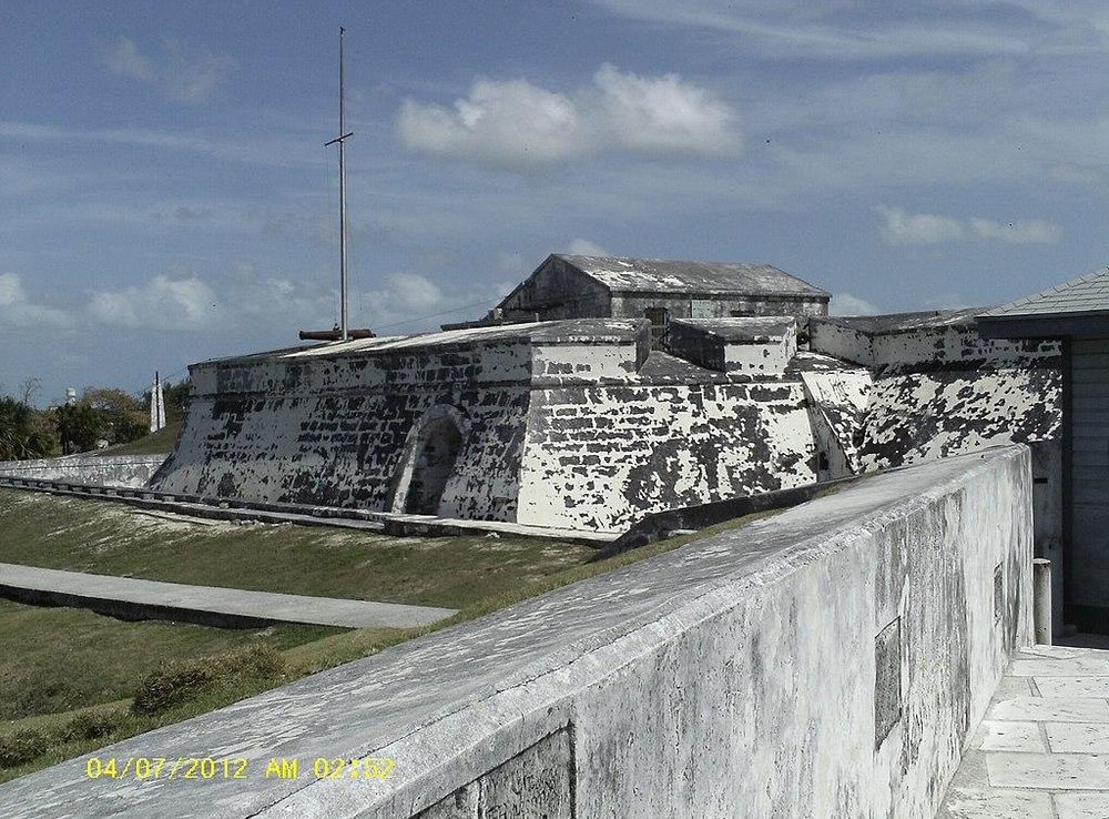 File:Fort Charlotte Nassau Bahamas 2012 - panoramio (12).jpg - Wikimedia  Commons