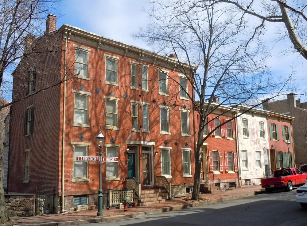 File:Mill Hill HD Trenton.JPG - Wikimedia Commons