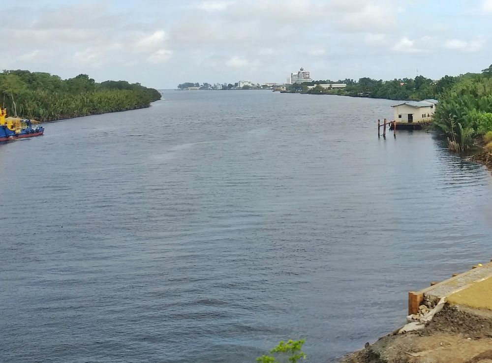 File:Belait River.jpg - Wikimedia Commons