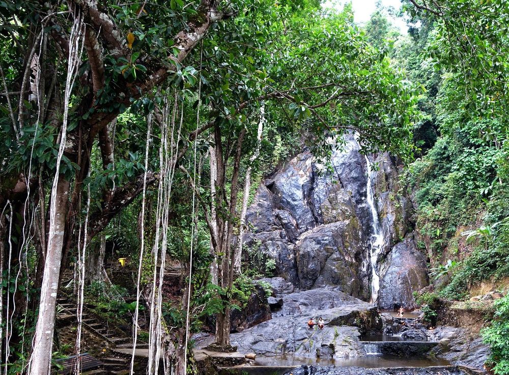 File:น้ำตกปุญญบาล อุทยานแห่งชาติลำน้ำกระบุรี.JPG - Wikipedia