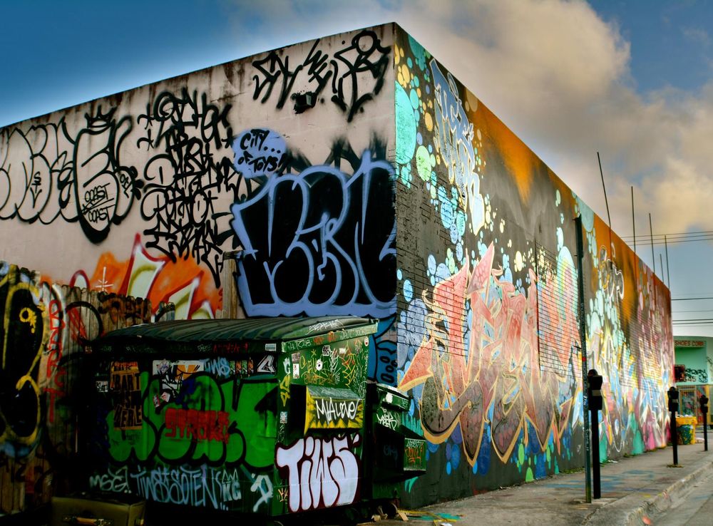 File:Wynwood, Miami, FL, USA - panoramio (1).jpg - Wikimedia Commons