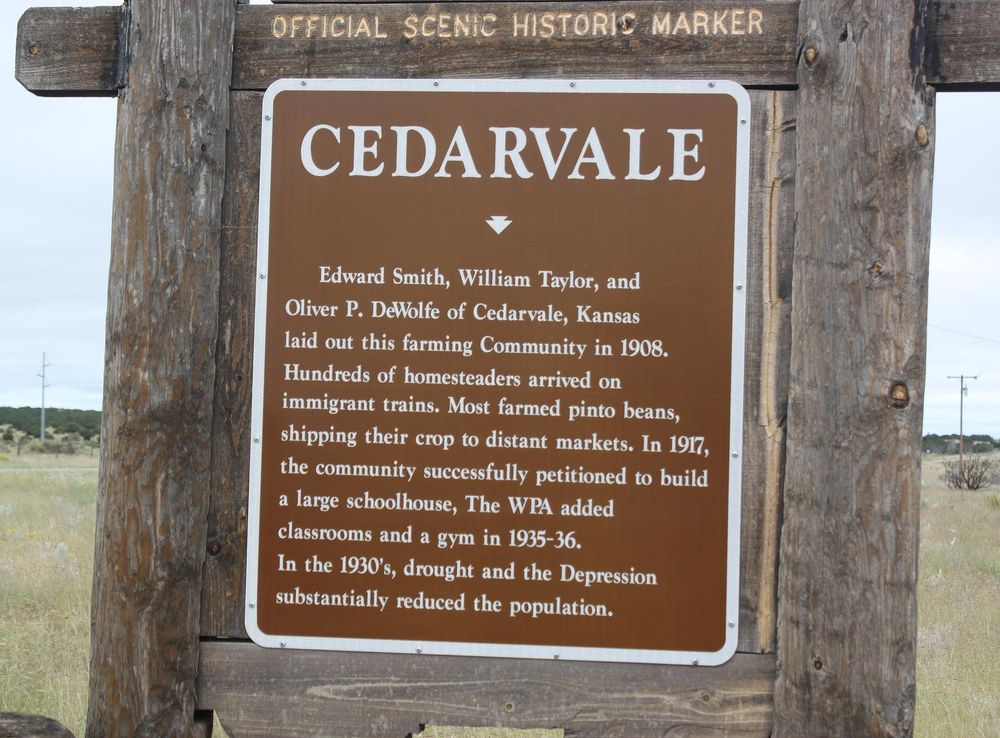 File:New Mexico Official Scenic Historic Marker for Cedarville, NM.JPG -  Wikimedia Commons